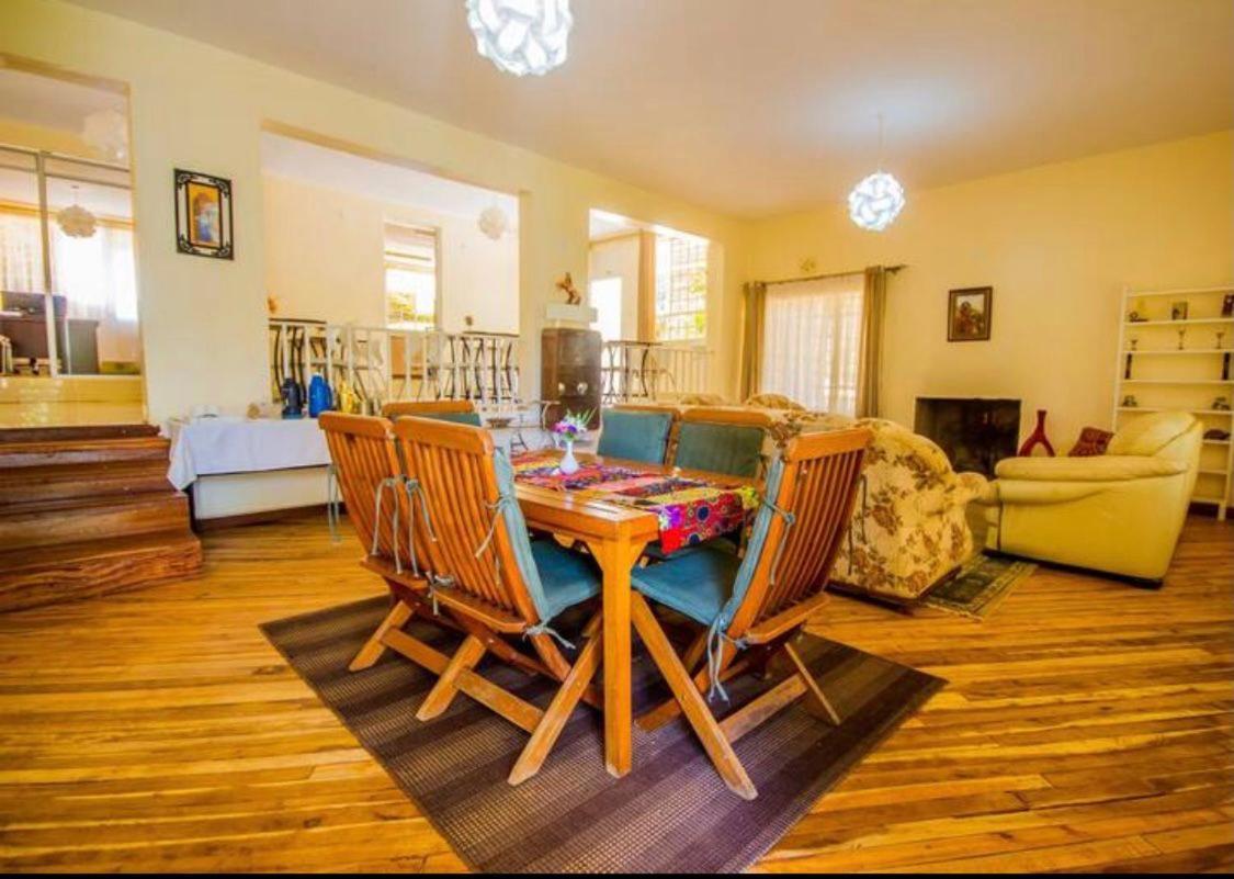Riverfront Gardens Bed and Breakfast Mjini Exterior foto