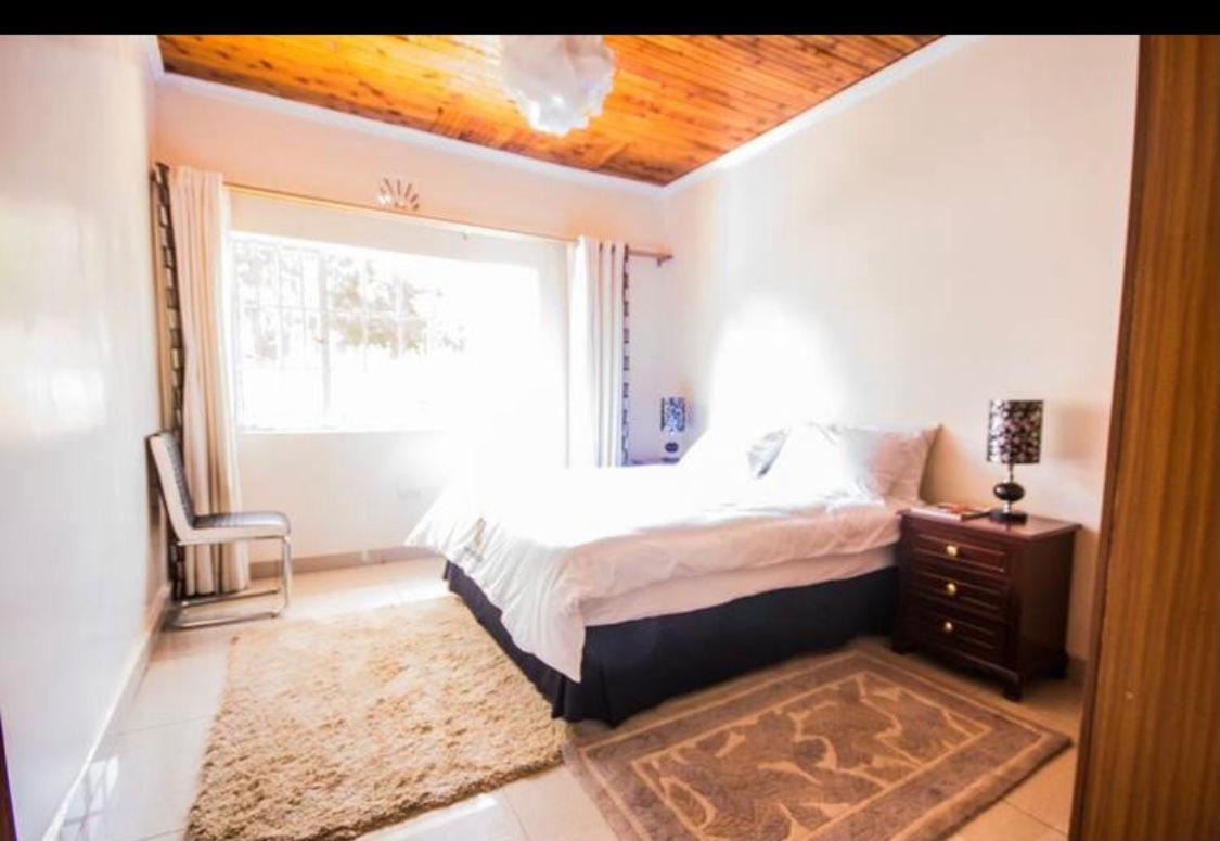 Riverfront Gardens Bed and Breakfast Mjini Exterior foto
