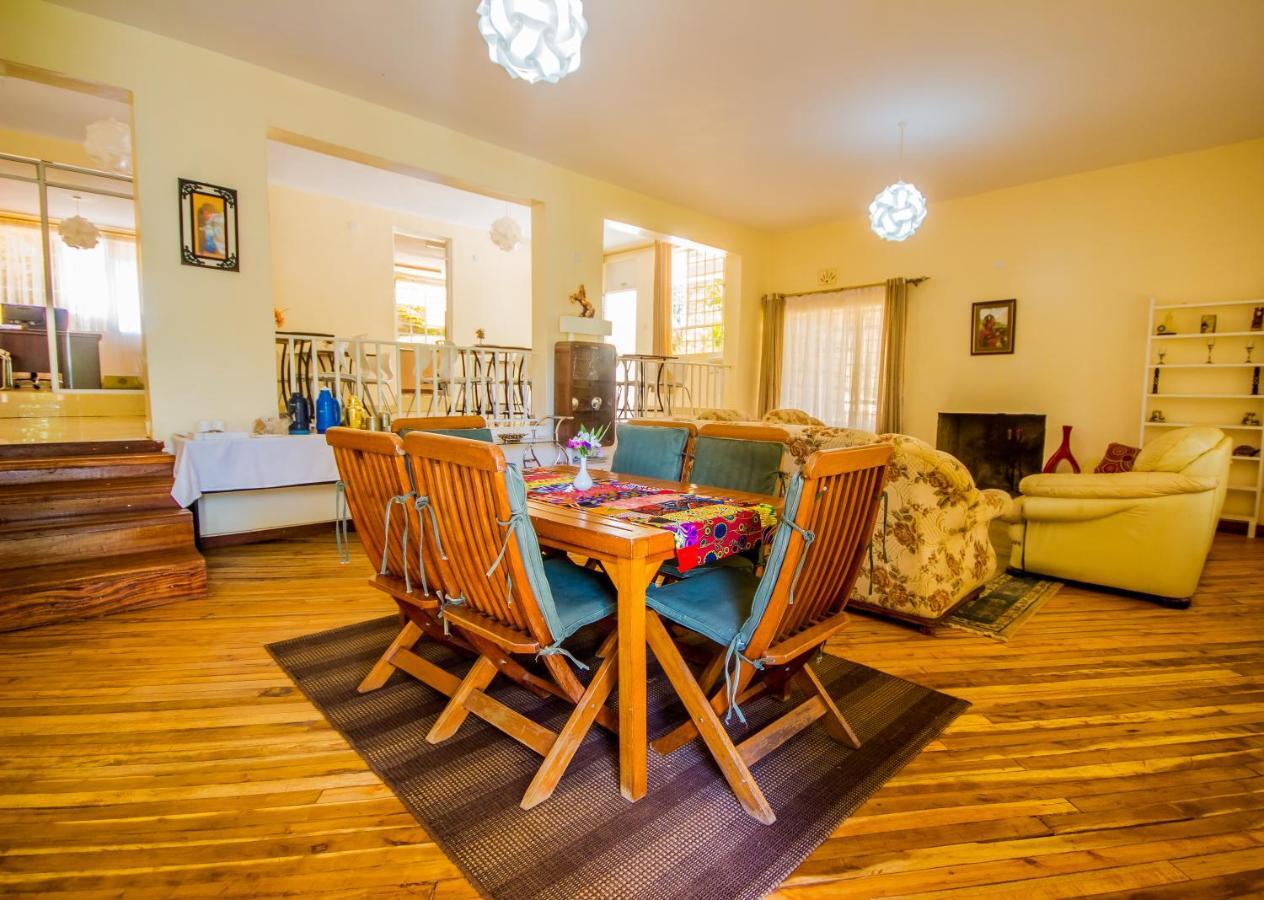 Riverfront Gardens Bed and Breakfast Mjini Exterior foto